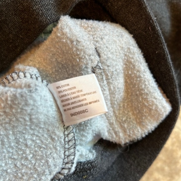 Cat Sweatshirt - Picture 7 of 7